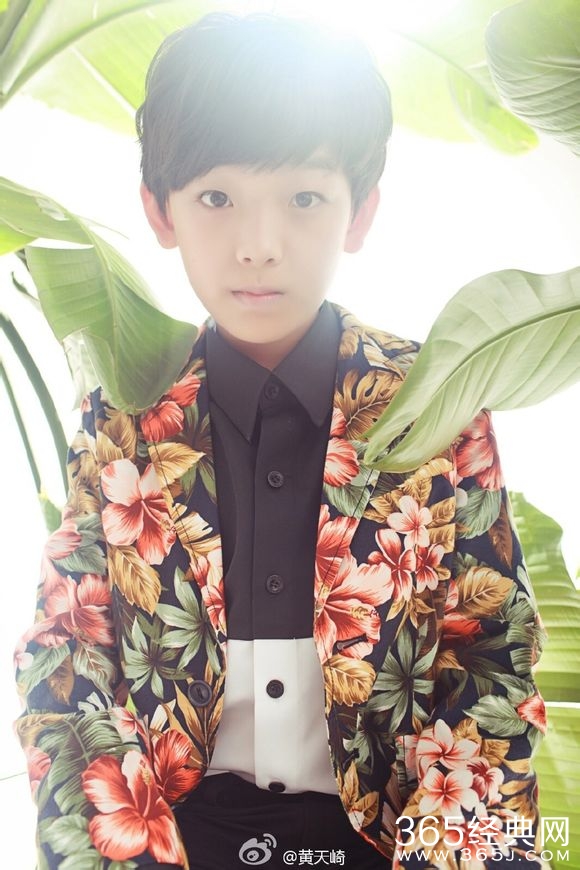 活色生香萌娃小时候的宁致远的扮演者是谁_小宁致远扮演者黄天崎资料_365经典网