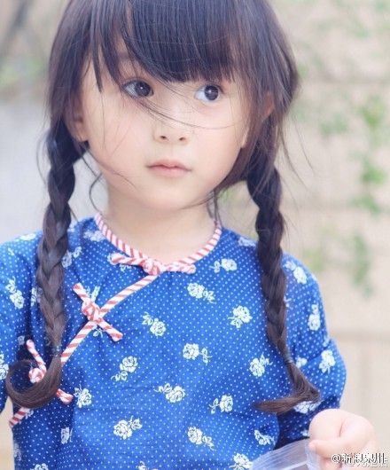 全球最年轻美女