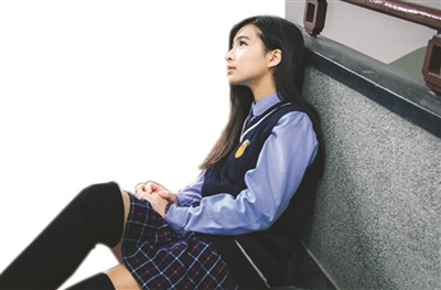 厦门校服女神郑凌莉私照