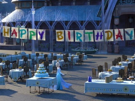 《冰雪奇缘》衍生片《冰雪热》曝剧照 将贴片《灰姑娘》登荧幕