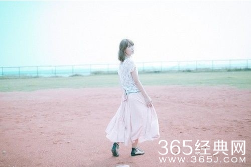 逗比的句子，看完整个人都笑抽在地。