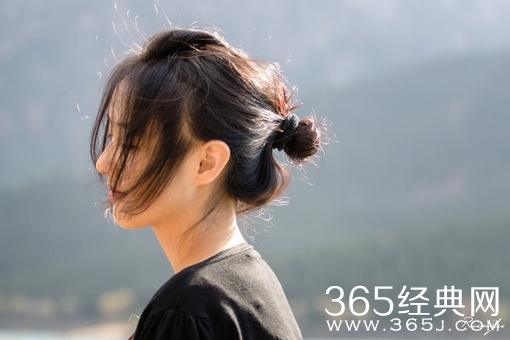 2015年伤心女孩的个性签名