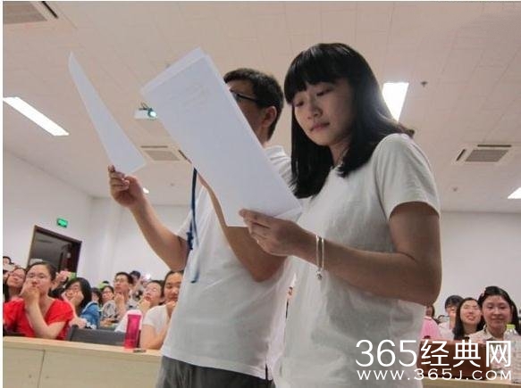 活色生香中唐嫣的配音是谁 跟武媚娘的配音是一样的吗