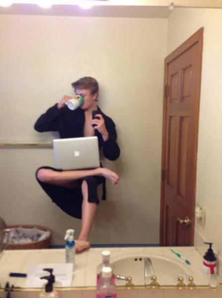 【笑话段子】租个女友回家，结果她赶都赶不走了_365经典网