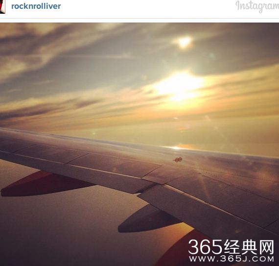 生命中有许多无可避免的难题，这时候“出走”就是一个放松心灵的最好选项。而对编辑而言，旅行已经是生活中不可缺少的一部分，如果你也都有以下症状，恭喜你加入“旅行成瘾症”的一员！