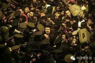 泪奔！在回家路上那些感动的瞬间