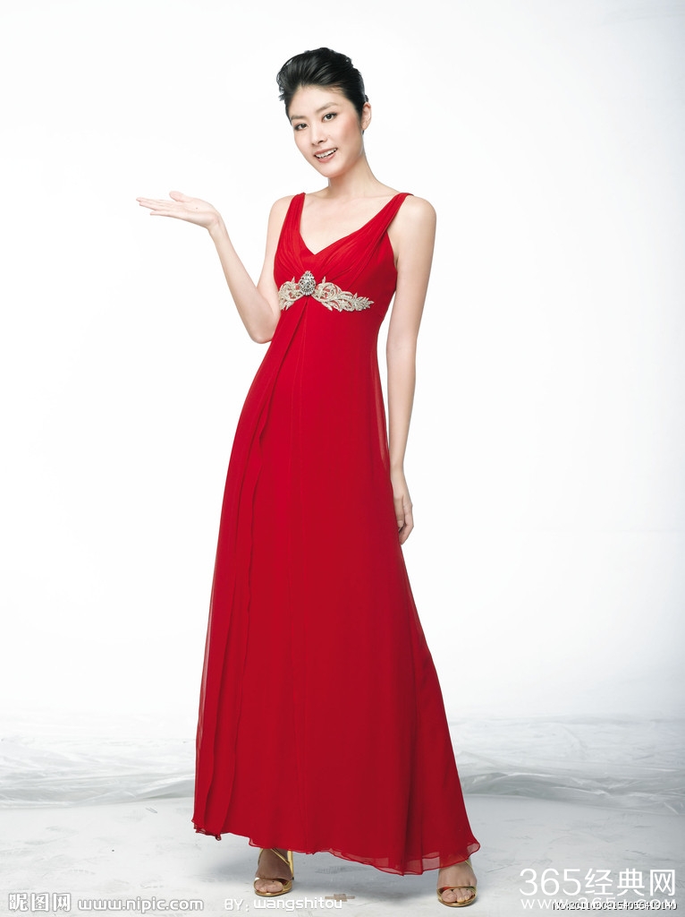 陈慧琳突然宣布要退出2015年春晚 称对作品不满意