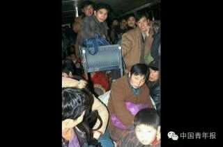 泪奔！在回家路上那些感动的瞬间