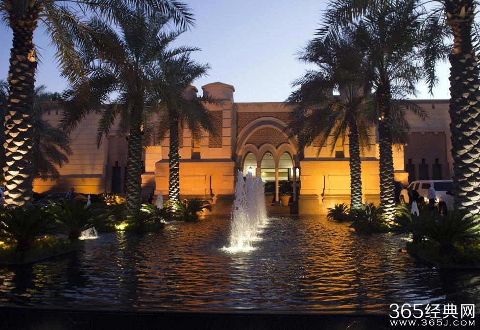 沙特新国王的十大奢华王者特权