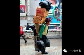 泪奔！在回家路上那些感动的瞬间