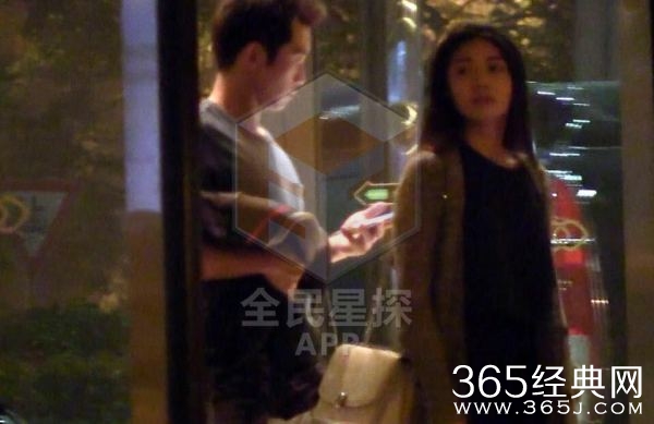 郑恺白富美女友私照曝光