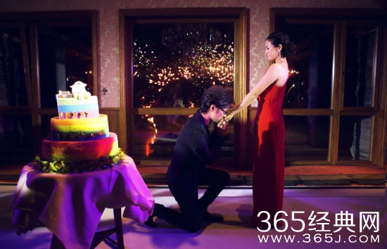 章子怡答应无人机求婚 汪峰头条被抢