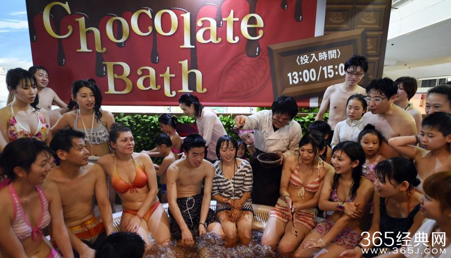 日本推出巧克力温泉迎接情人节_可可具有保湿促进血液循环和美肤功效_365经典网