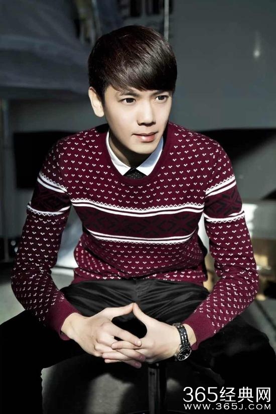 苏州轨交微笑男神走红