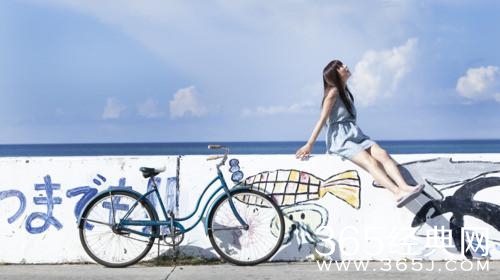 10句话让你明白爱情，戳中你心底最柔软的地方