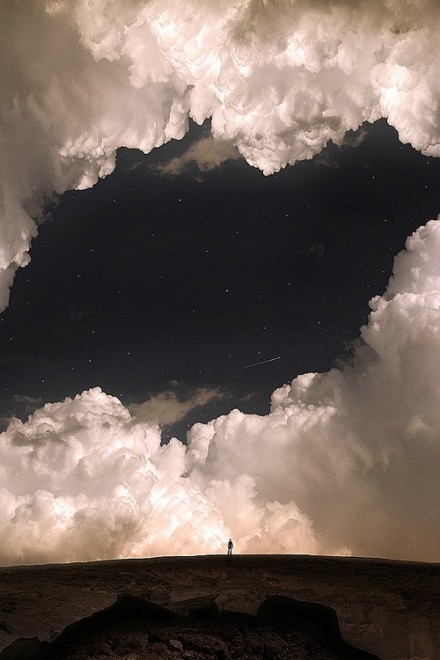 一旦做出成绩来，那么全世界都将和颜悦色