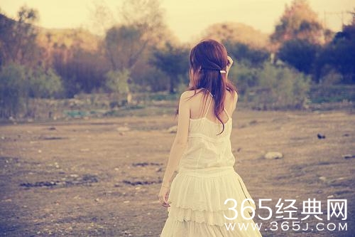 10句话让你明白爱情，戳中你心底最柔软的地方