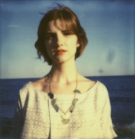 一旦做出成绩来，那么全世界都将和颜悦色