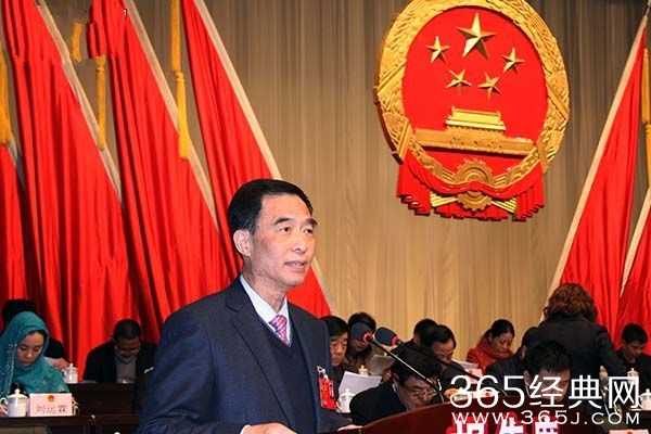 山西官员用五言诗作报告_ 李治：我感觉这种形式是能传递正能量的_365经典网