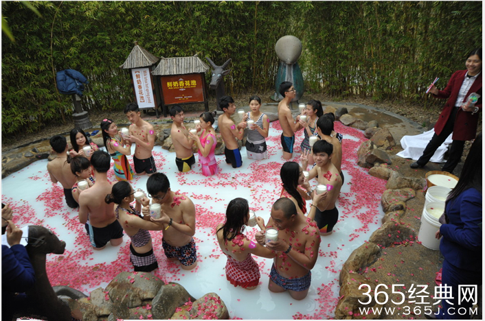 广东奇葩情人节活动