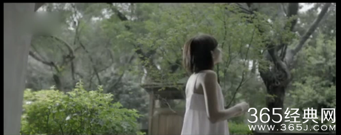 李佳薇《煎熬》完整试听