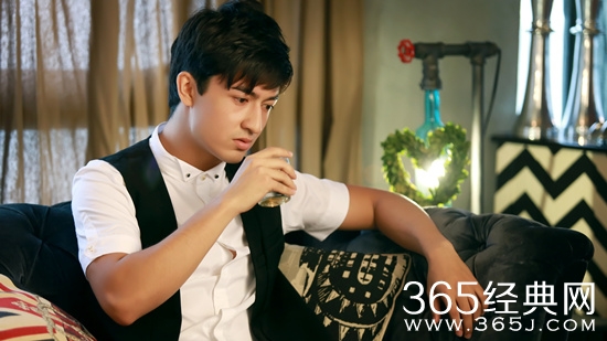 逆光之恋米热揭秘三段情缘_米热揭秘情中情_365经典网