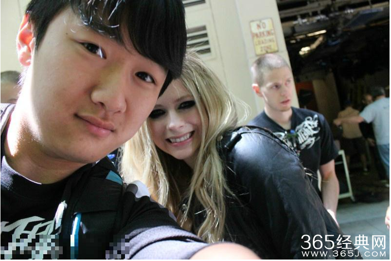 纽约合影帝走红网络