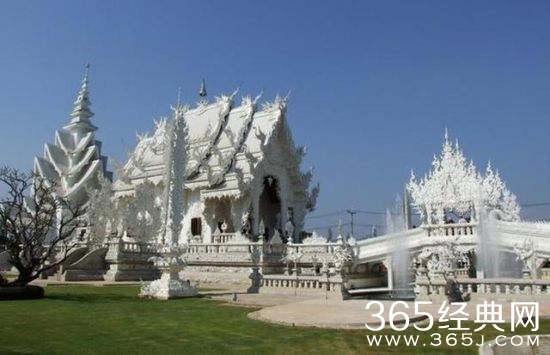 泰国白庙另建公共厕所供非中国旅客使用  泰国，中国游客跟你什么仇什么怨