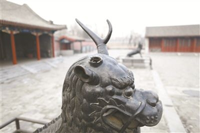 圆明园铜麒麟角被锯