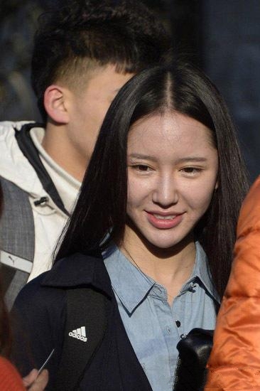 艺考整容女生被吐槽
