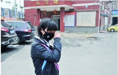 云南社会姐照片真实资料姓名手机号 云南社会姐卢婷QQ号码及家庭住址曝光