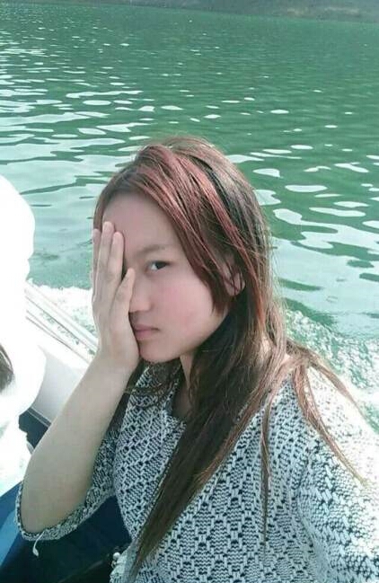 云南社会姐照片真实资料姓名手机号 云南社会姐卢婷QQ号码及家庭住址曝光