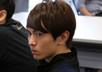 闪电狼打野HueiYun