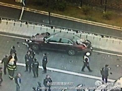 深圳机场车祸女司机照片遭人肉_下车救人双双坠落真相还原_365经典网