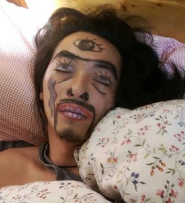 男子被女友画成二郎神_女友被赞有才_获封坑男友之最_365经典网