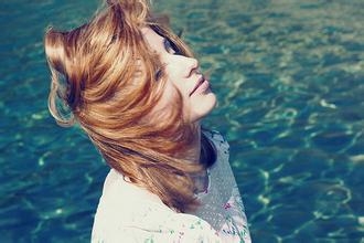 让自己拥有别人拿不走的东西