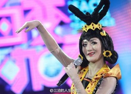 福布斯中国名人榜谢娜1410万排第5_揭谢娜鲜为人知的主持人收入_365经典网