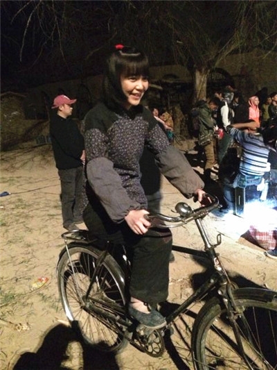 平凡的世界孙兰花扮演者介绍_丁咛戏里悲情戏外变小巨人_365经典网