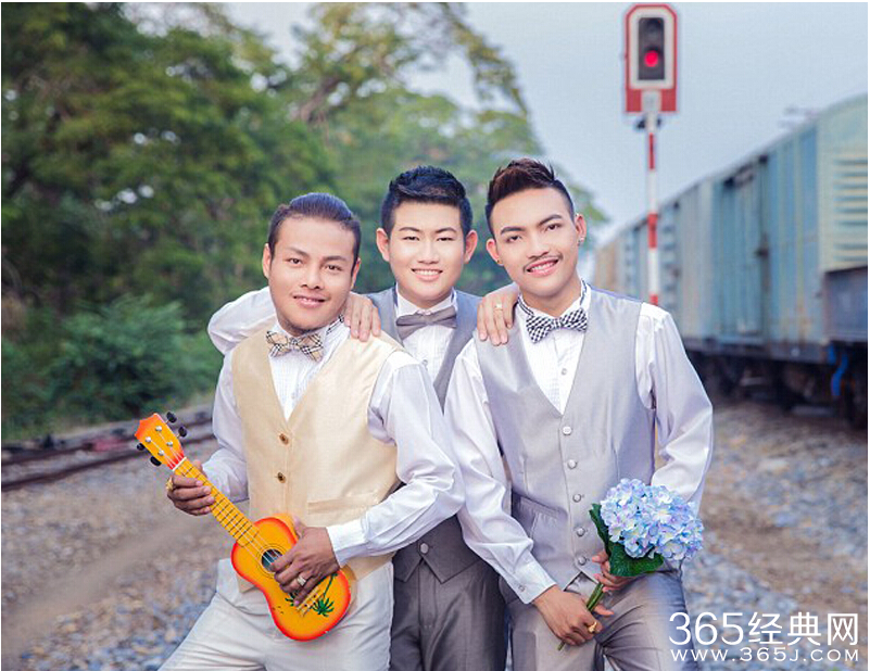 泰国3男性结婚成世界首例