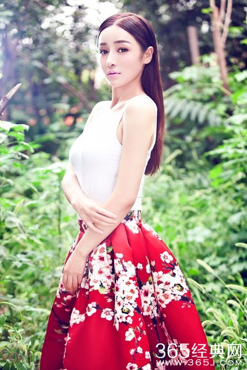 《封神英雄榜2》何彦霓仙气写真曝光