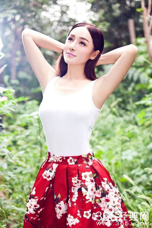 《封神英雄榜2》何彦霓仙气写真曝光