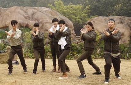 《奇妙的朋友》最新一期预告：李宇春终见熊猫三胞胎本尊