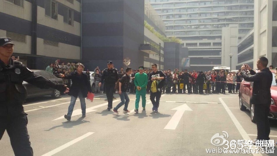 《奔跑吧兄弟2》第一期录制花絮:范冰冰携韩庚cosplay