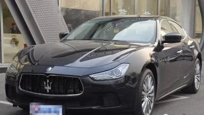 土豪过节送豪车炫富