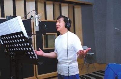 2022申冬奥会歌曲《叫醒冬天》成龙献唱 神曲《小苹果》主创作曲图片