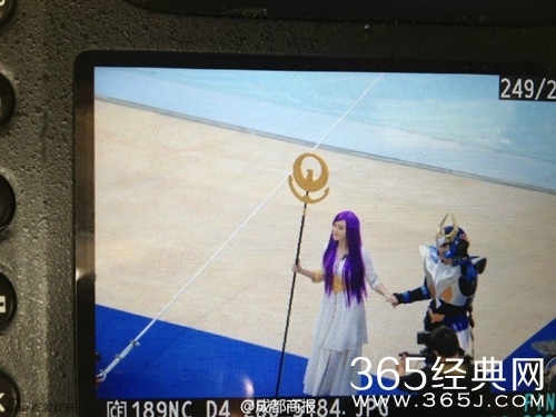 《奔跑吧兄弟2》第一期录制花絮:范冰冰携韩庚cosplay