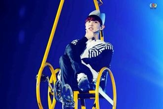 exo巡演唱会KAI彩排受伤或成脑震荡_exo新歌2015Call me baby被玩坏_365经典网