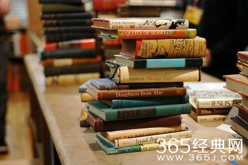 58条超赞的一句话经典励志语录：你不勇敢，没人替你坚强。