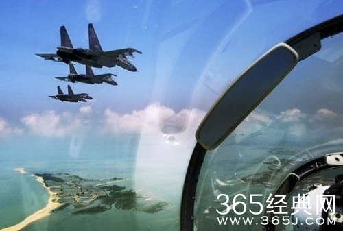 中航工业震撼宣传片曝光_13架FC31齐飞多款国产尖端武器云集_365经典网