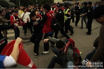 陈赫被打是真的吗_陈赫为什么被打_揭秘陈赫被打真相_365经典网